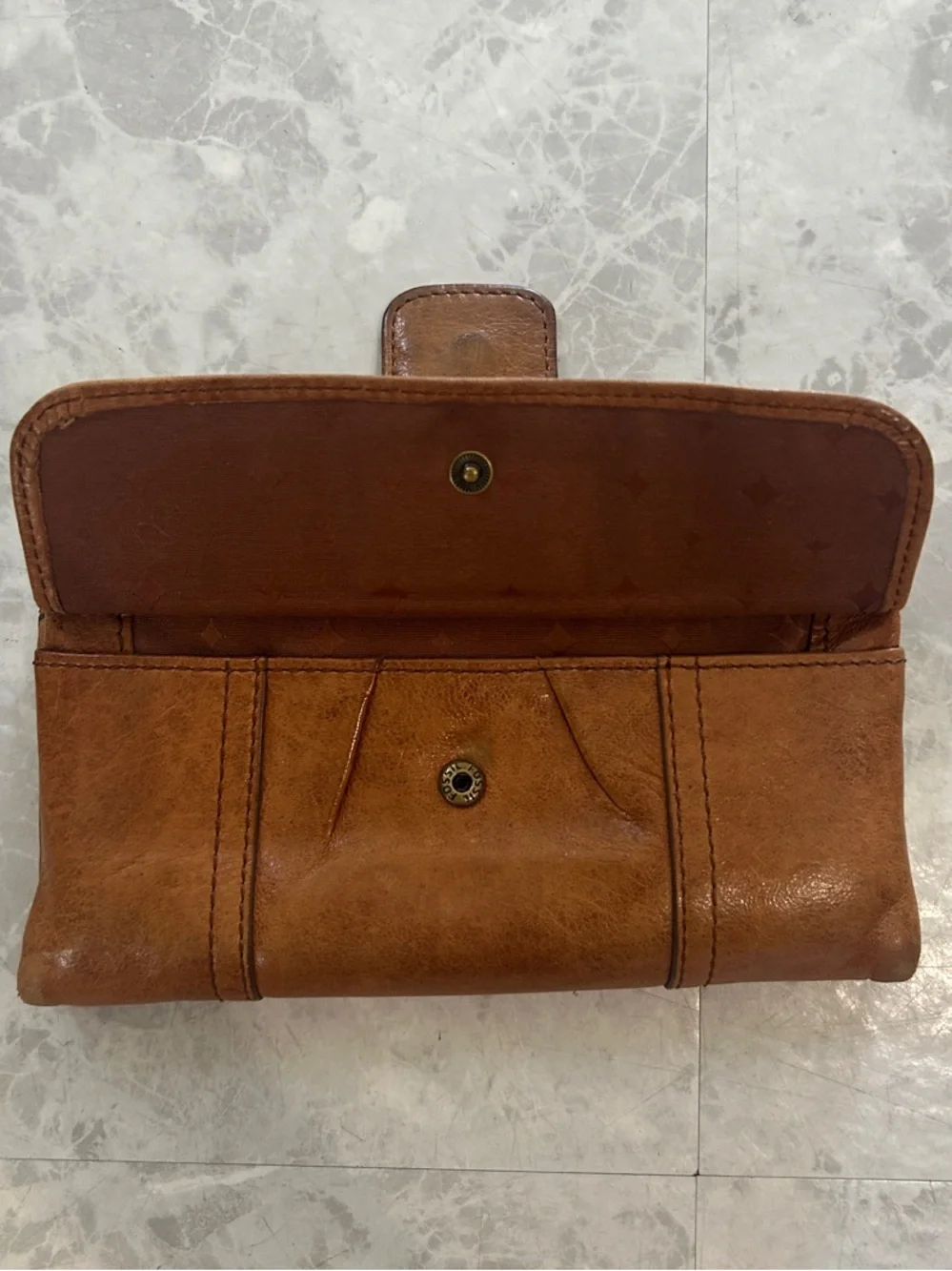 Fossil Tan Leather Zip-Around Wallet with Brass Logo Plate